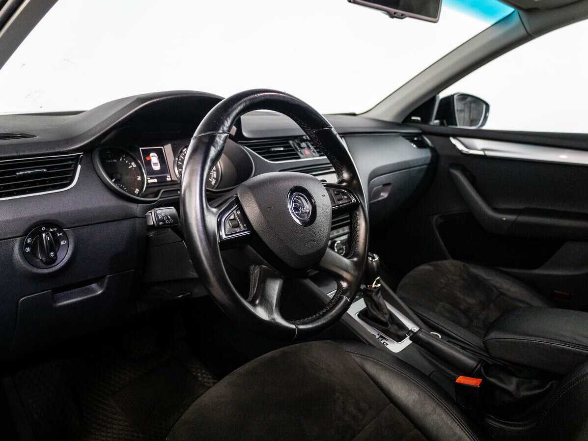 Skoda Octavia 2015 года с пробегом. Фото: #9