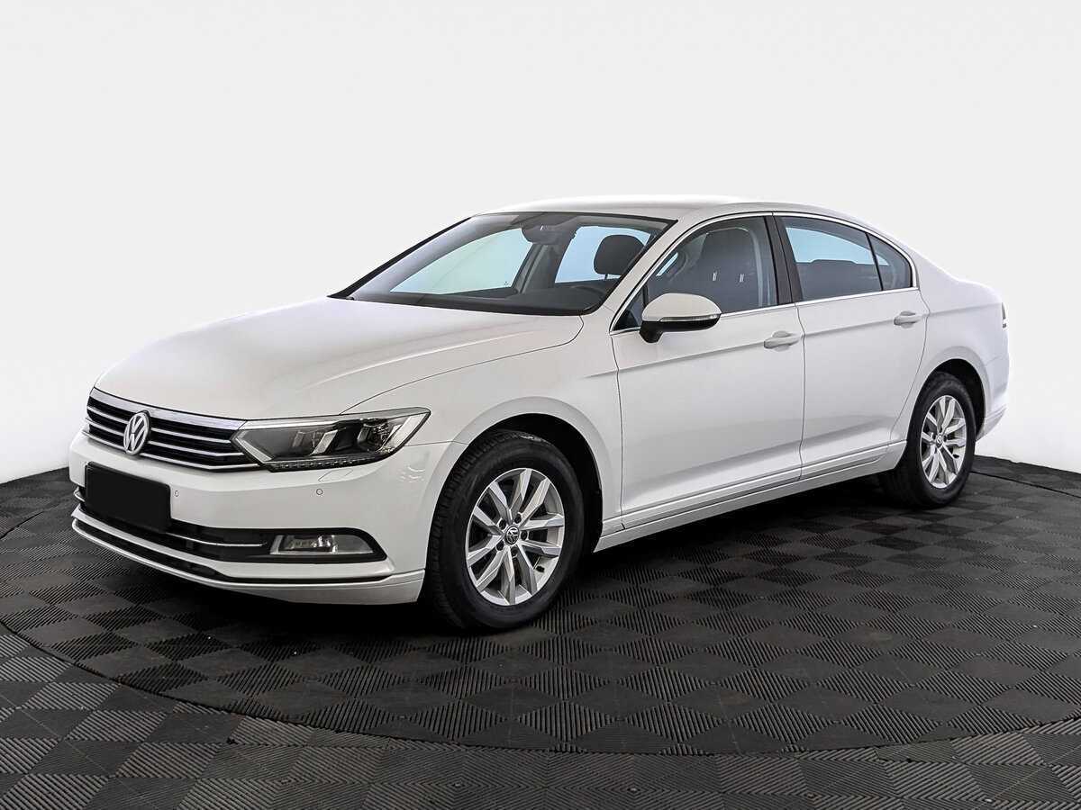 Volkswagen Passat 2019 года с пробегом. Посмотреть фото