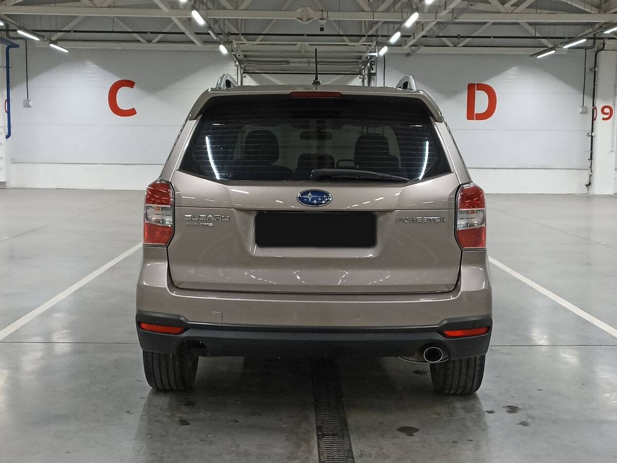 Subaru Forester 2014 года с пробегом. Фото: #5