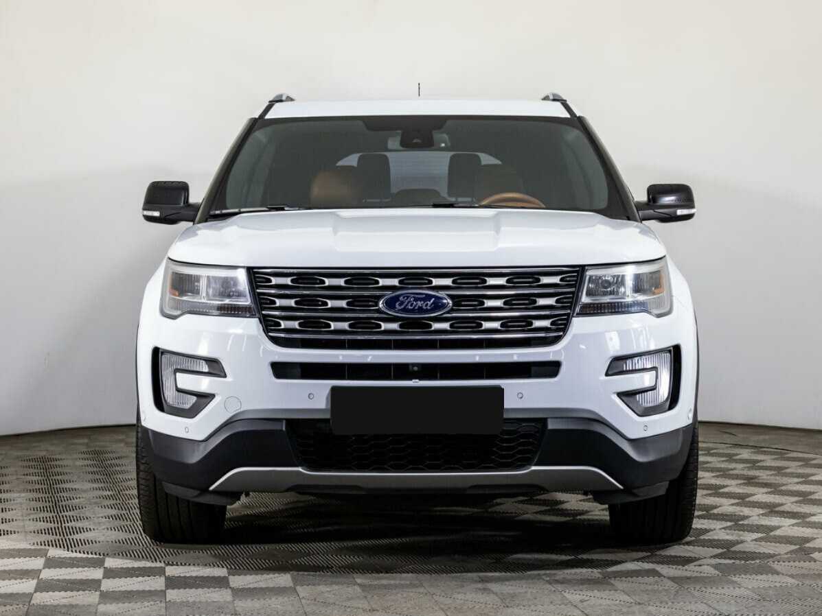 Ford Explorer 2016 года с пробегом. Фото: #1