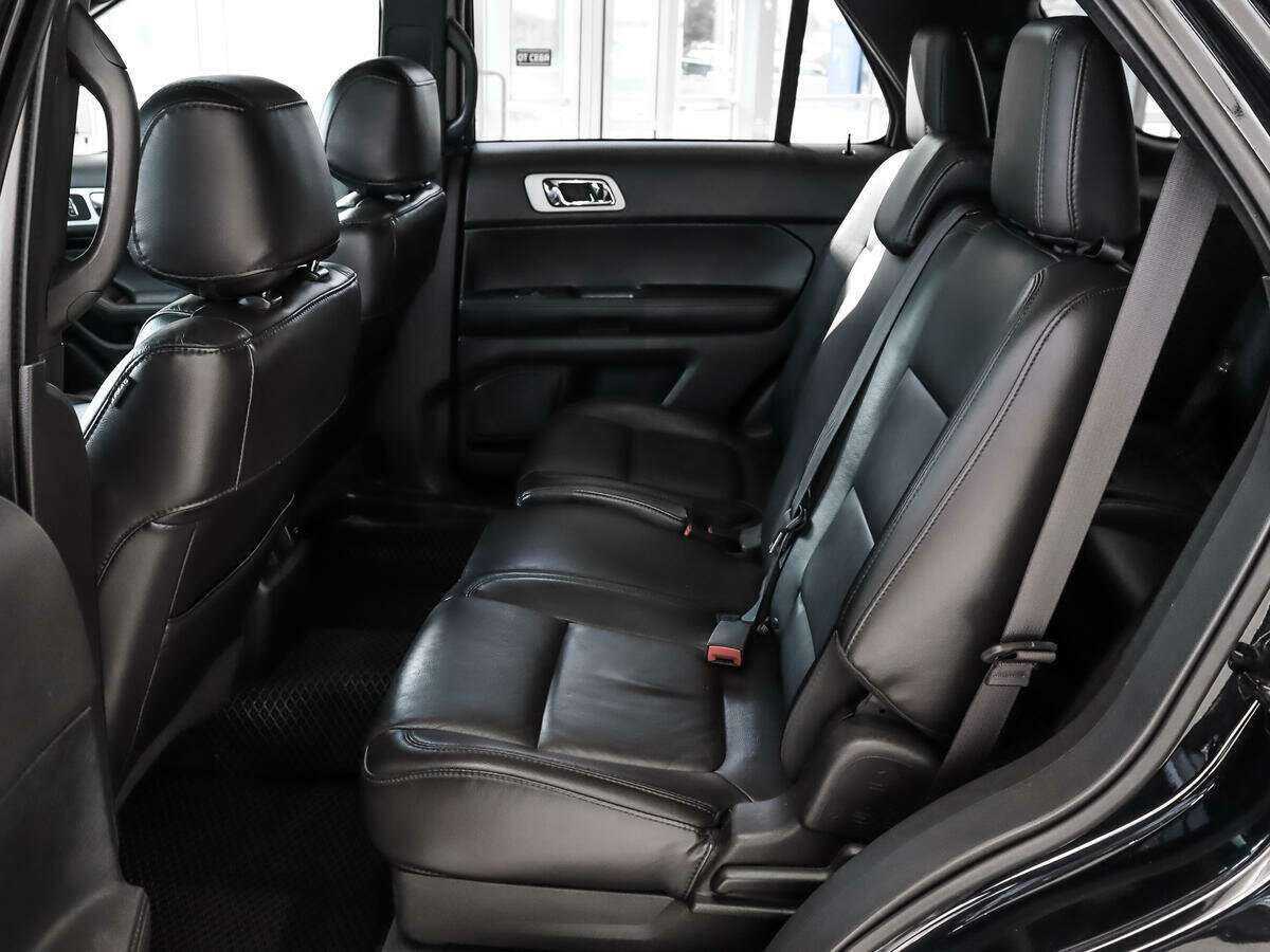 Ford Explorer 2014 года с пробегом. Фото: #10