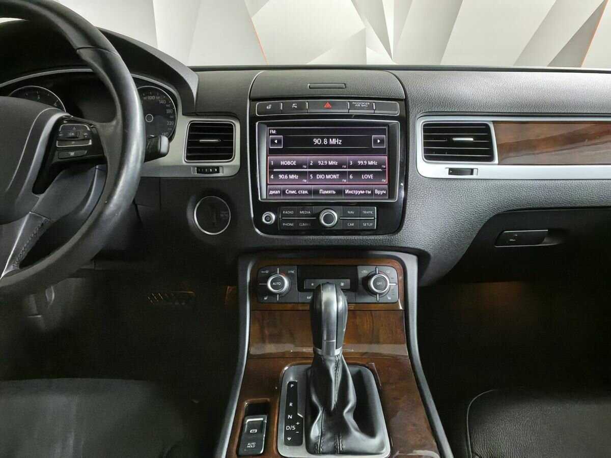 Volkswagen Touareg 2017 года с пробегом. Фото: #10