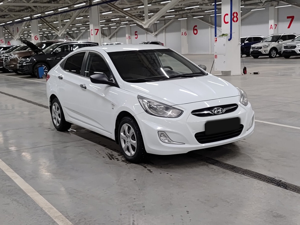 Hyundai Solaris 2013 года с пробегом. Фото: #2