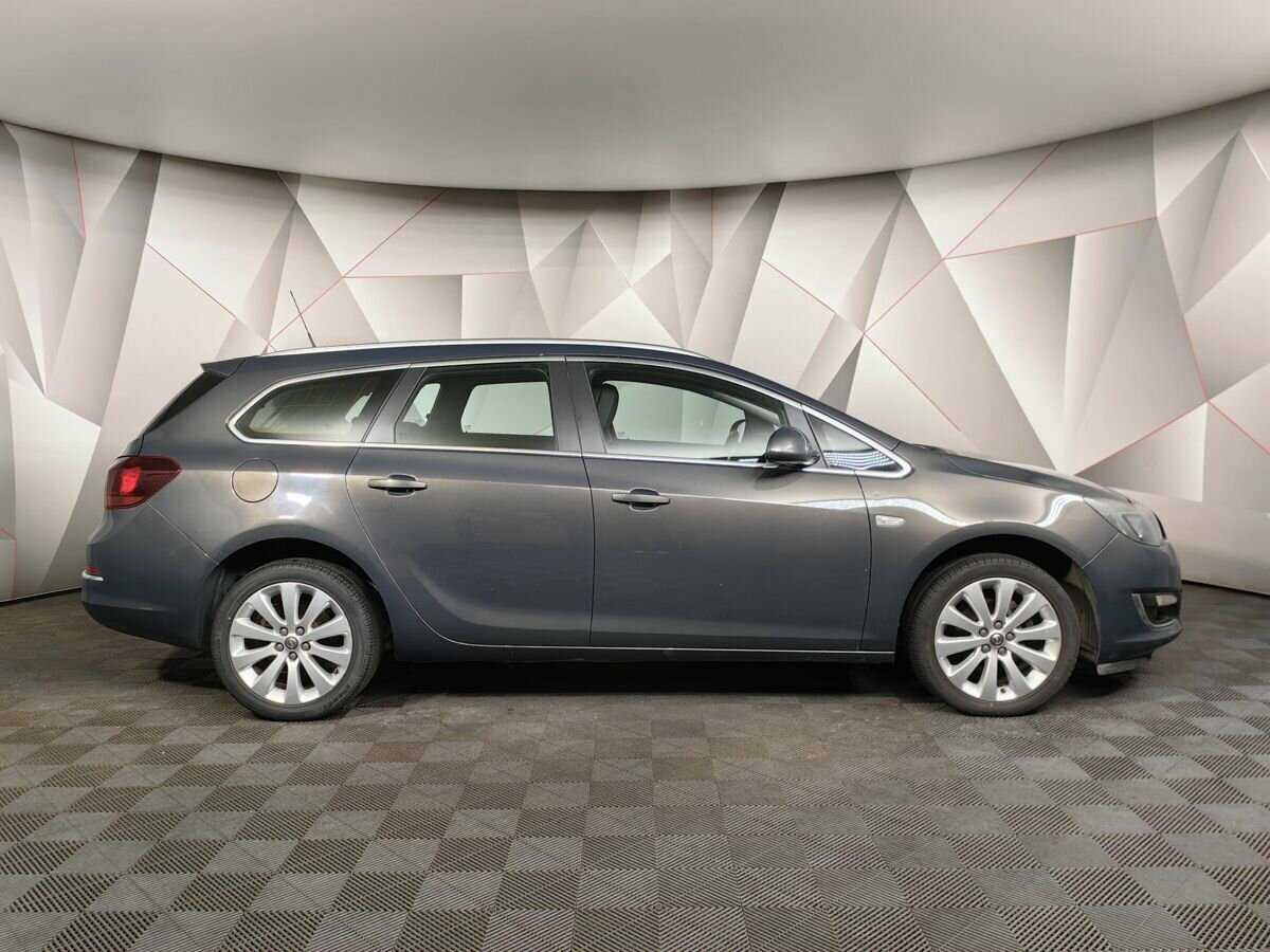 Opel Astra 2014 года с пробегом. Фото: #5
