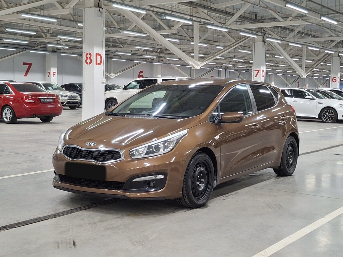 Kia Ceed 2015 года с пробегом. Посмотреть фото