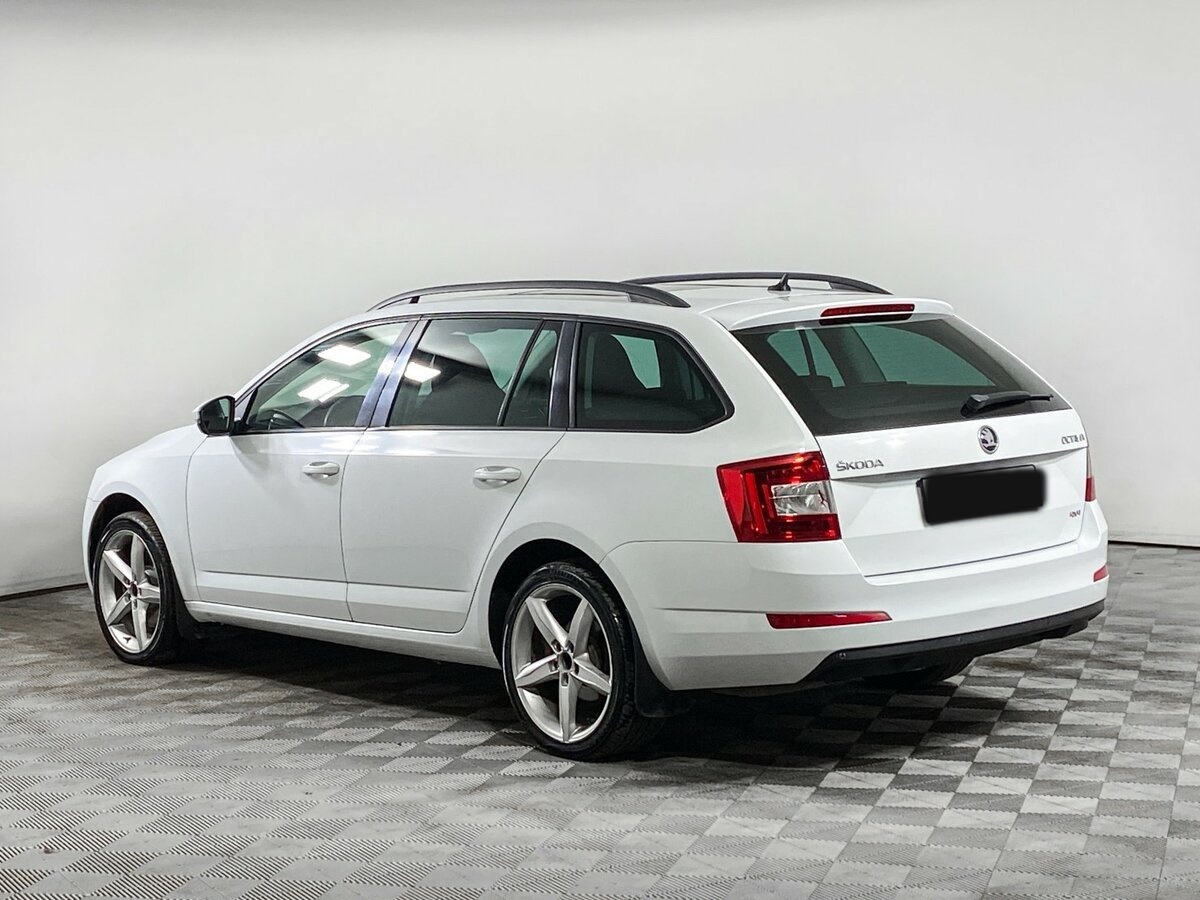 Skoda Octavia 2015 года с пробегом. Фото: #5