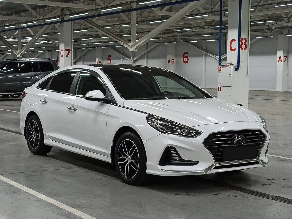 Hyundai Sonata 2017 года с пробегом. Фото: #2