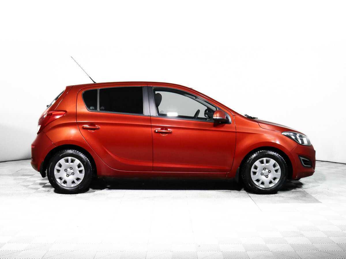 Hyundai i20 2012 года с пробегом. Фото: #3