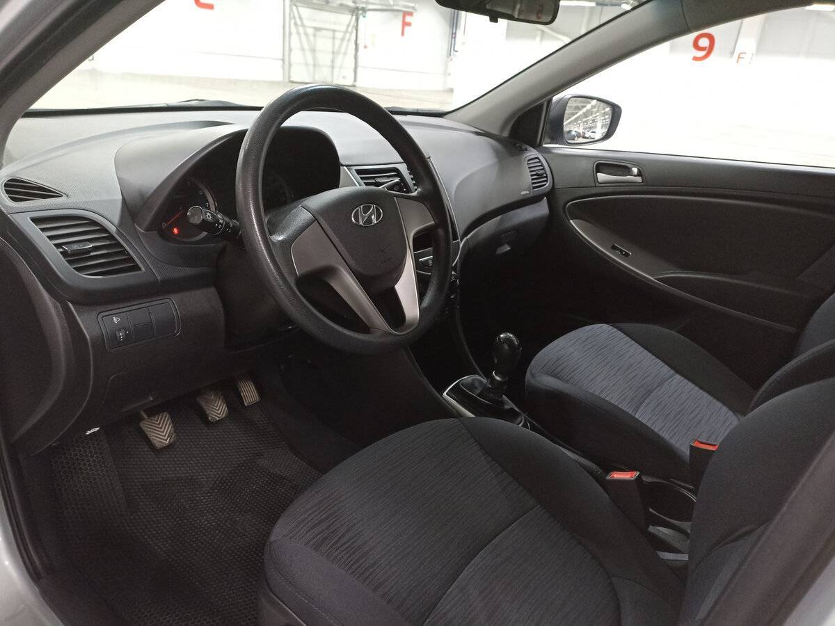 Hyundai Solaris 2016 года с пробегом. Фото: #15