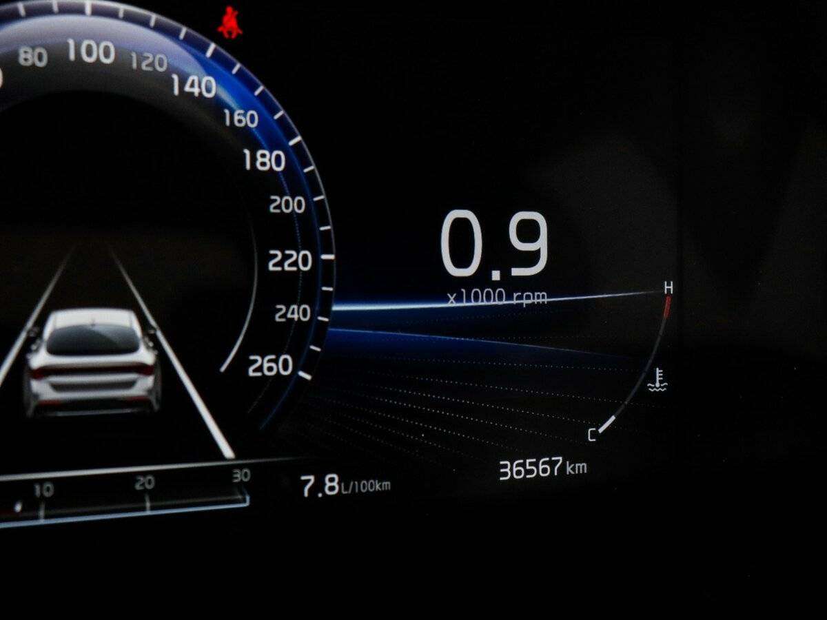 Kia K5 2022 года с пробегом. Фото: #6