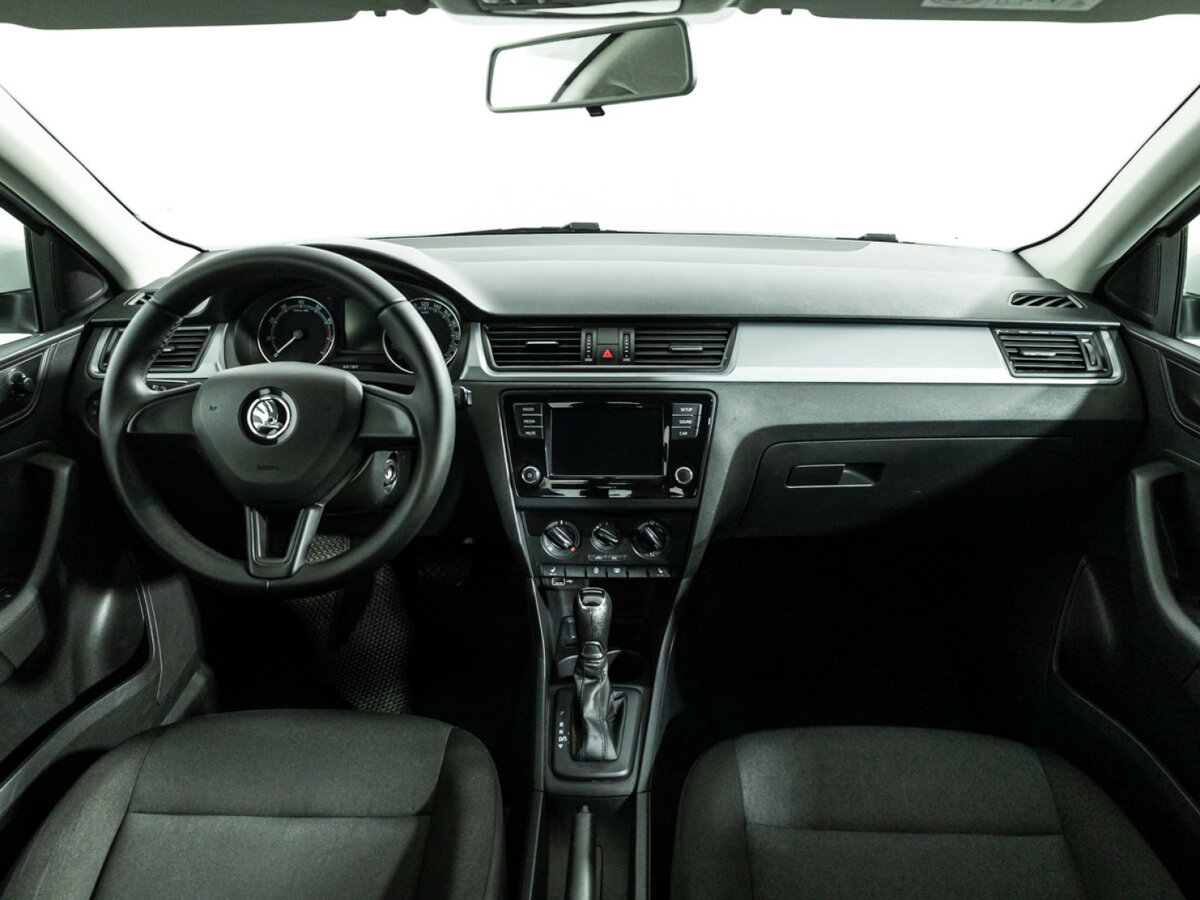 Skoda Rapid 2019 года с пробегом. Фото: #12