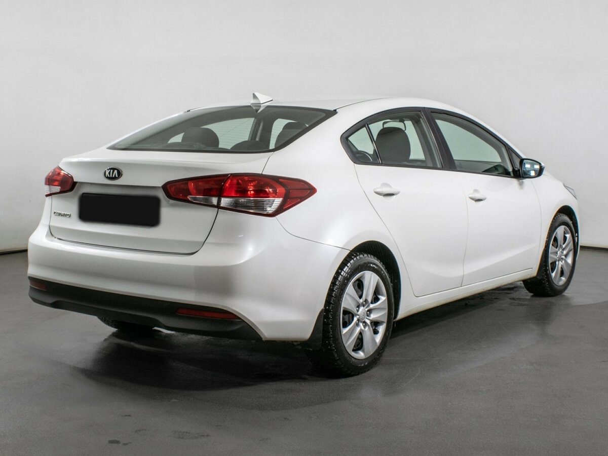 Kia Cerato 2019 года с пробегом. Фото: #4