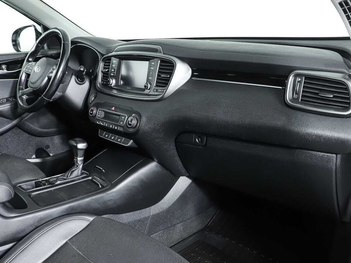 Kia Sorento 2018 года с пробегом. Фото: #7