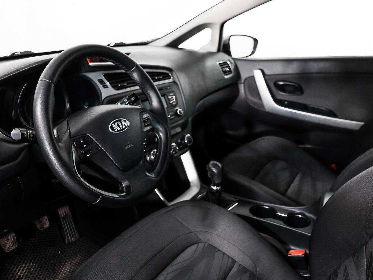 Kia Ceed 2013 года с пробегом. Фото: #7