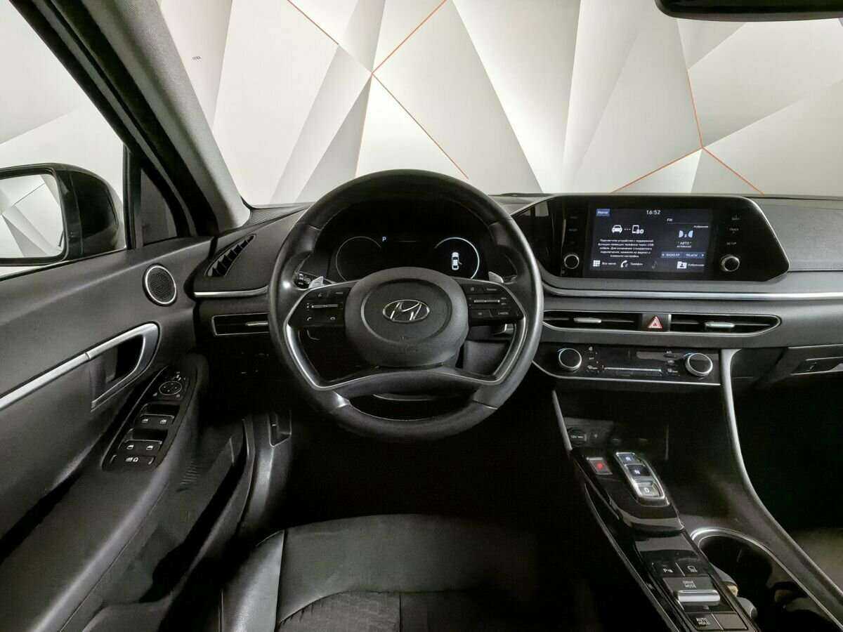 Hyundai Sonata 2019 года с пробегом. Фото: #13