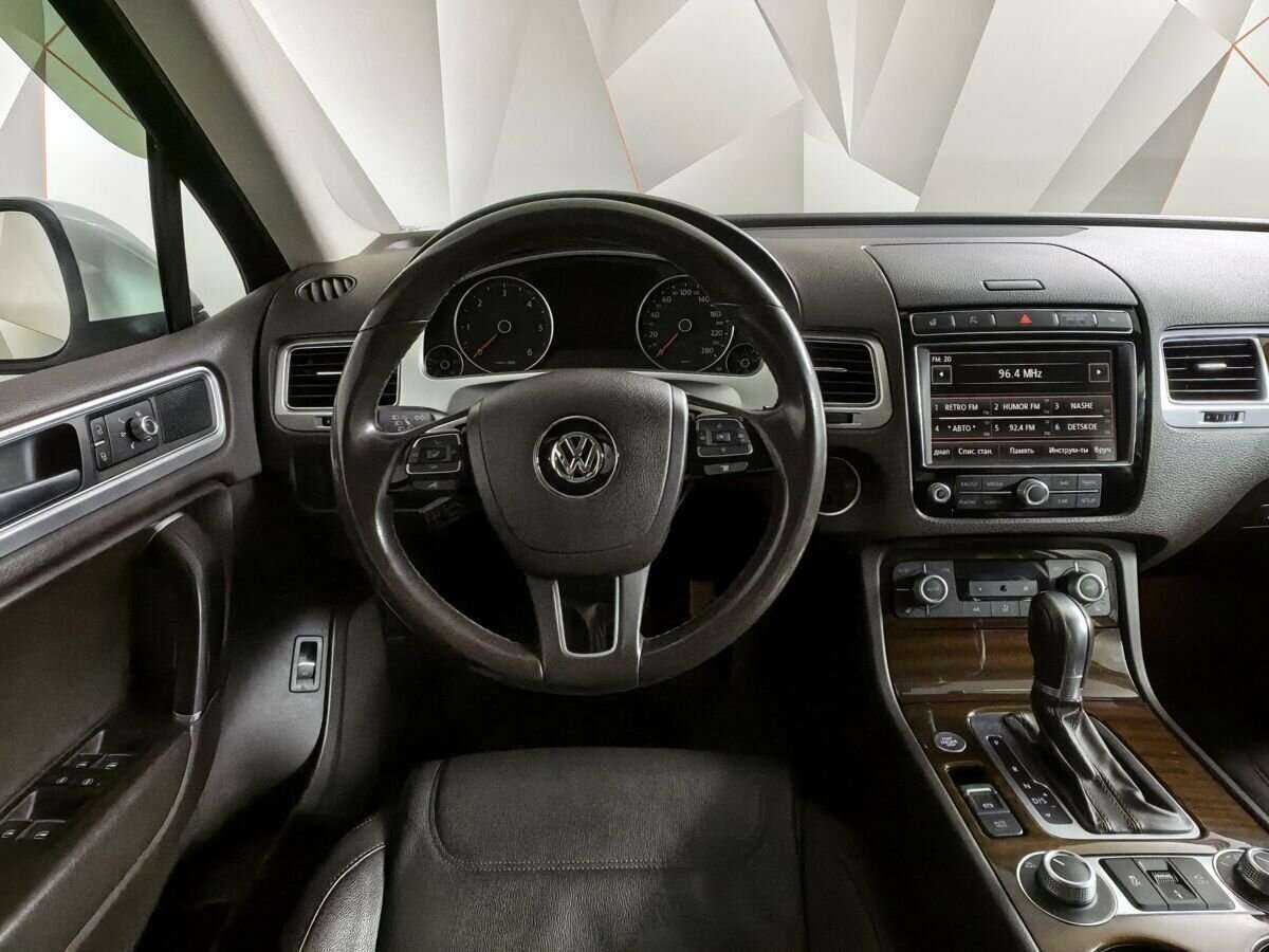 Volkswagen Touareg 2016 года с пробегом. Фото: #14
