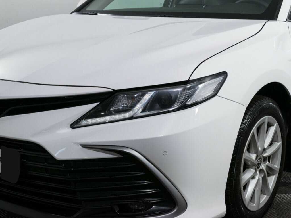Toyota Camry 2021 года с пробегом. Фото: #15