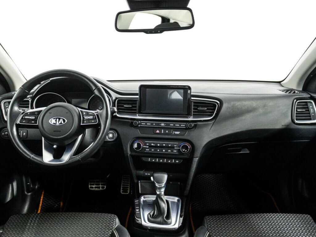 Kia Ceed 2019 года с пробегом. Фото: #12