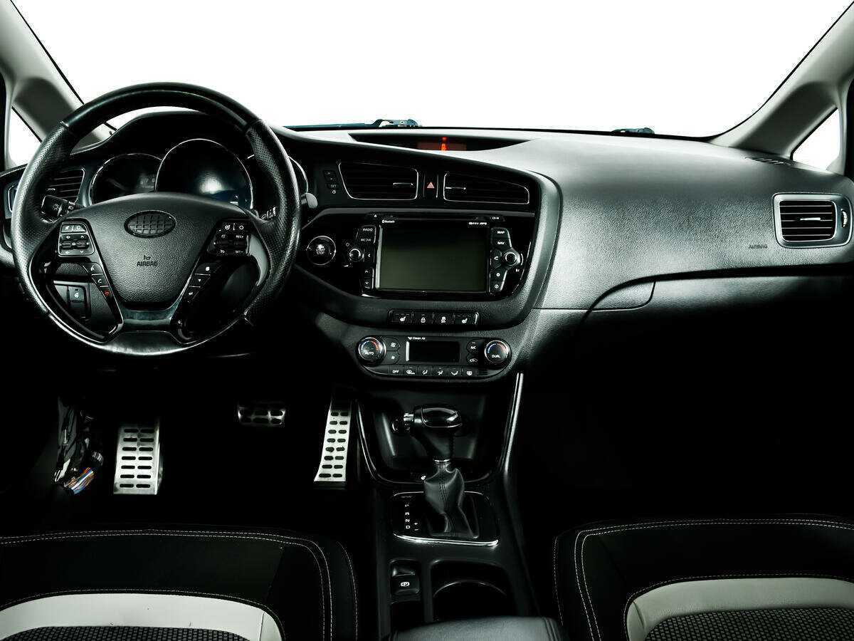 Kia Ceed 2012 года с пробегом. Фото: #10