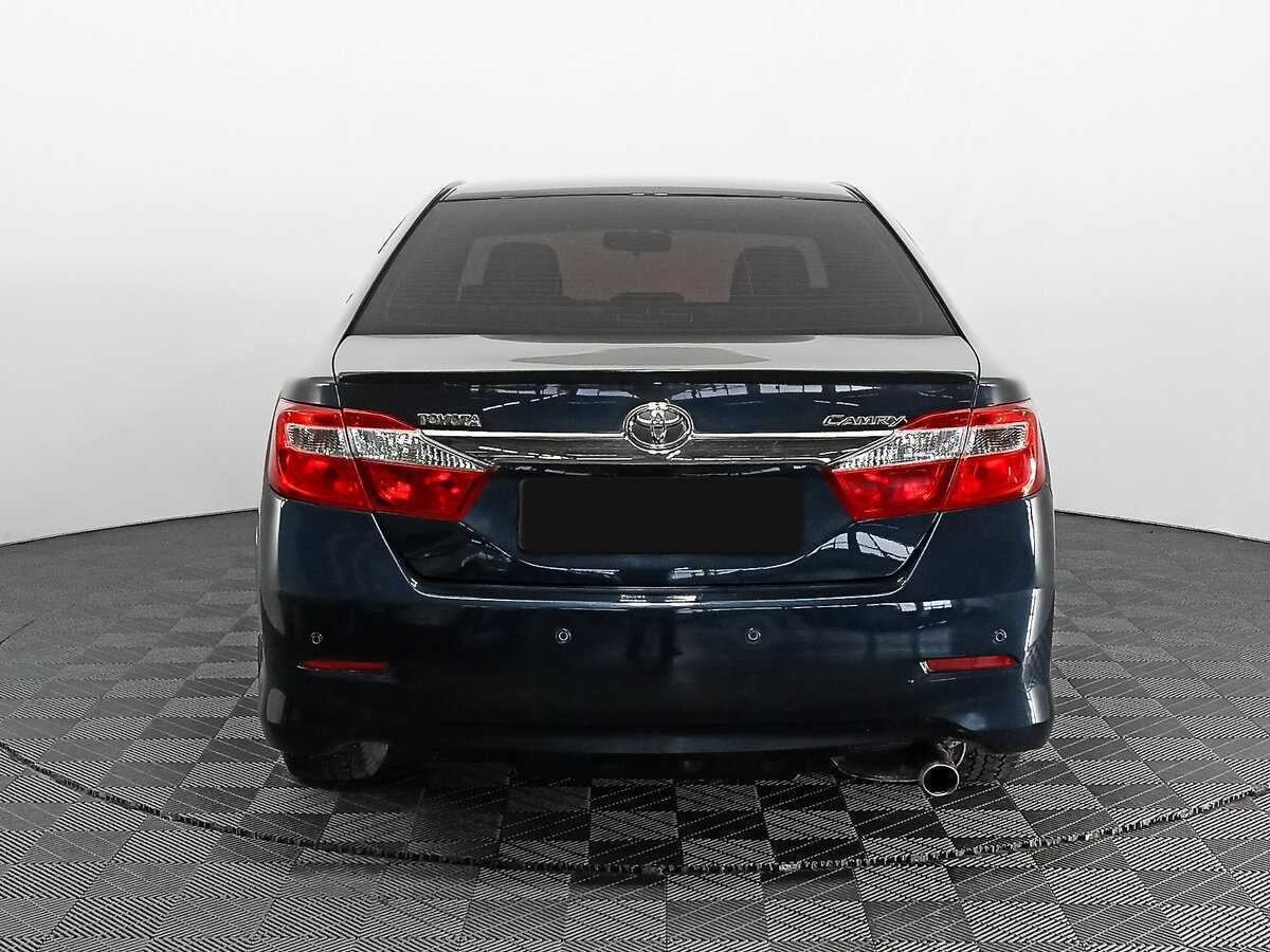 Toyota Camry 2014 года с пробегом. Фото: #4