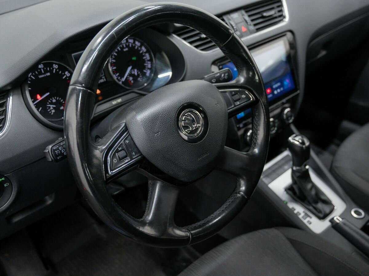 Skoda Octavia 2015 года с пробегом. Фото: #16