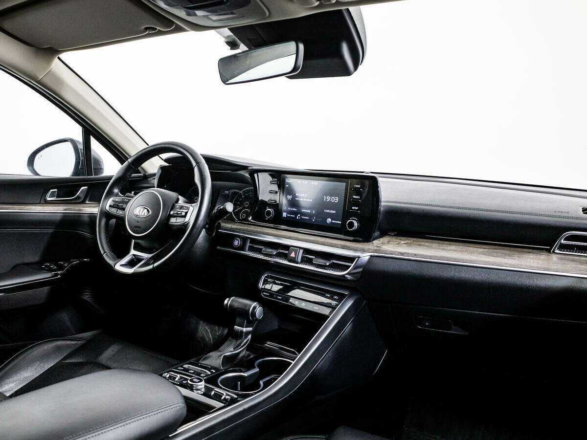 Kia K5 2021 года с пробегом. Фото: #7
