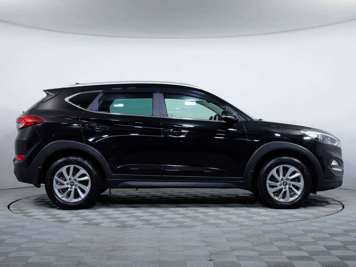 Hyundai Tucson 2018 года с пробегом. Фото: #2