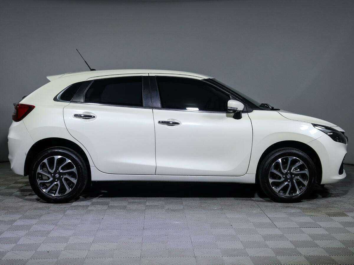 Suzuki Baleno 2022 года с пробегом. Фото: #3