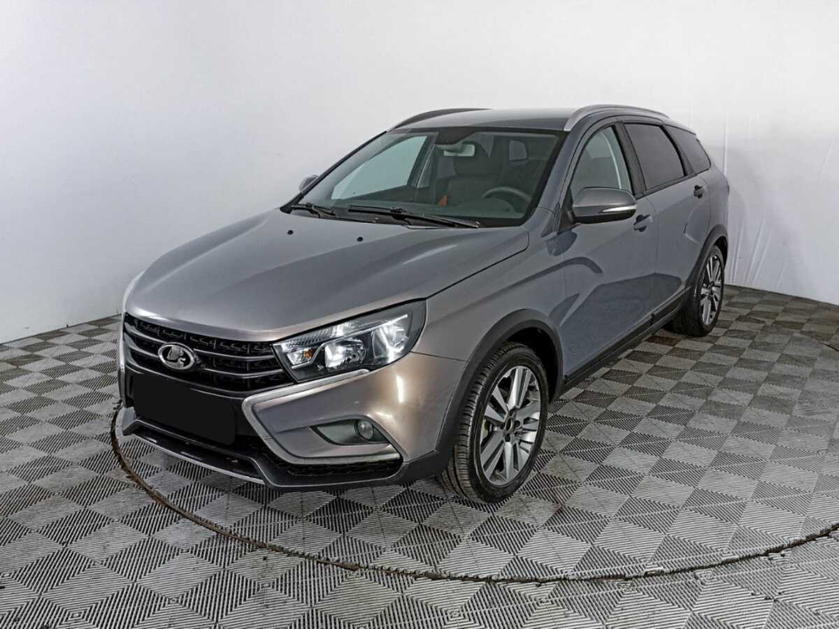 Lada (ВАЗ) Vesta 2017 года с пробегом. Посмотреть фото