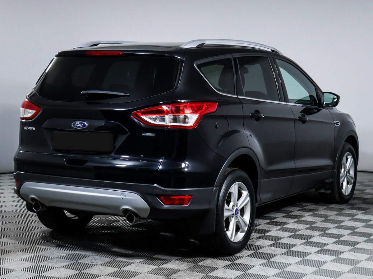 Ford Kuga 2014 года с пробегом. Фото: #3