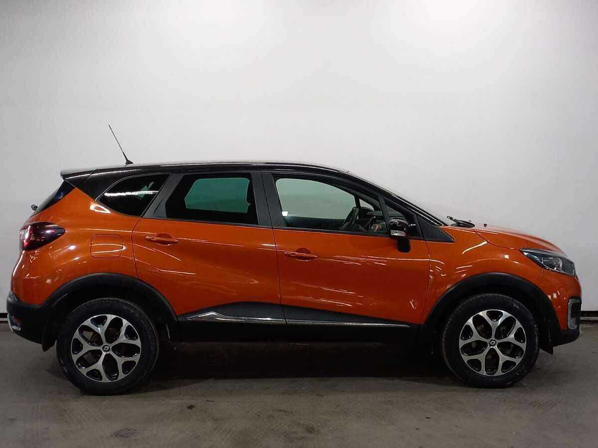 Renault Kaptur 2016 года с пробегом. Фото: #3