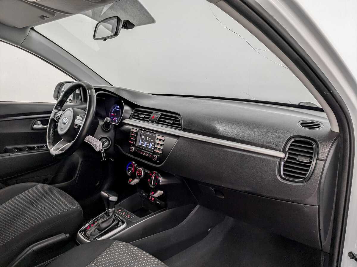 Kia Rio 2020 года с пробегом. Фото: #10