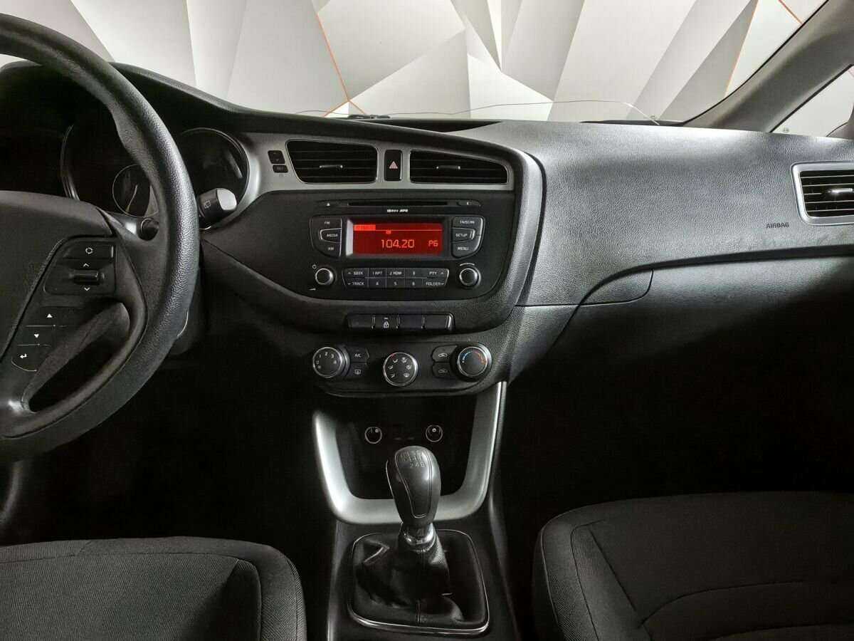 Kia Ceed 2014 года с пробегом. Фото: #10