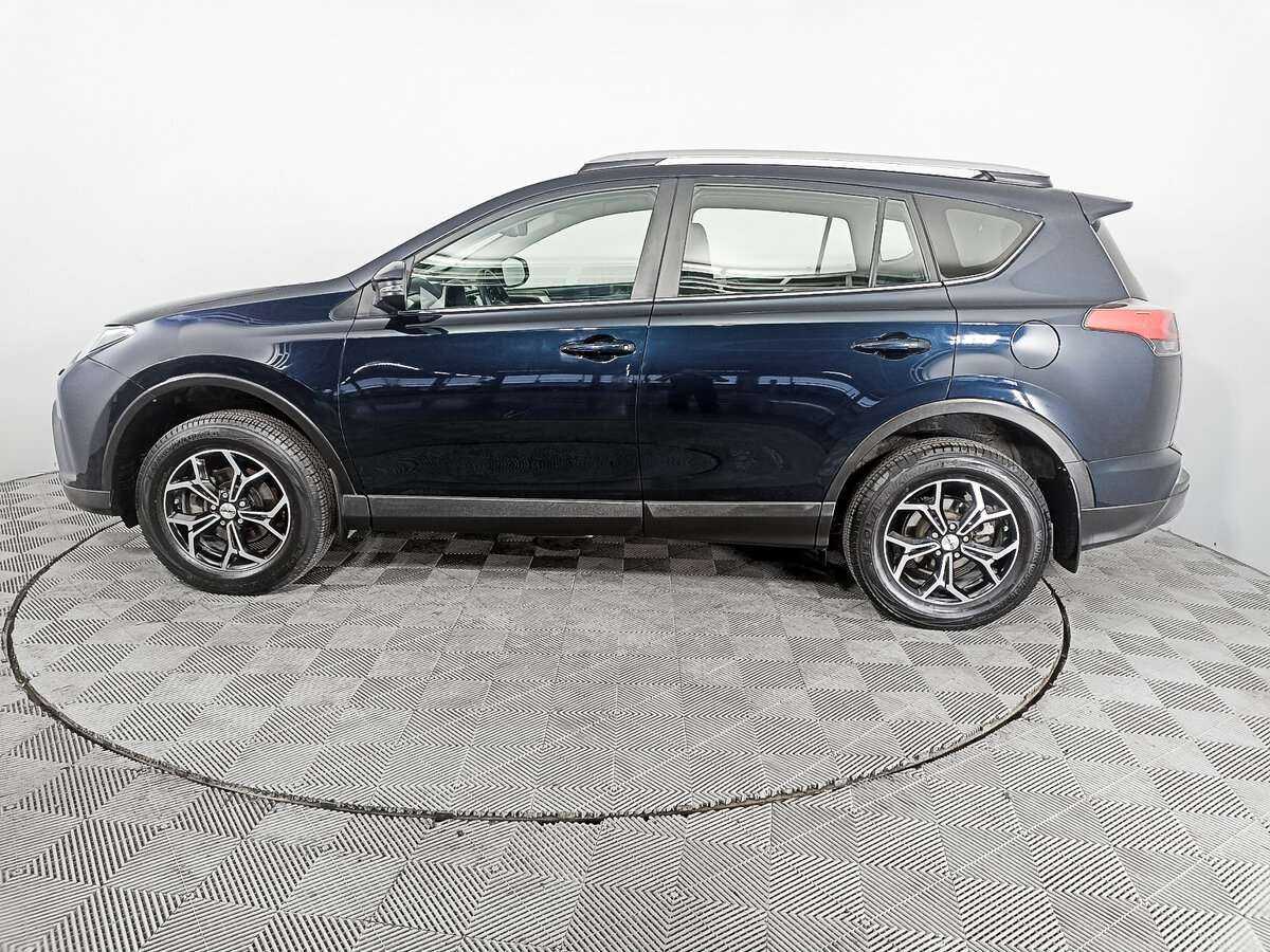 Toyota RAV4 2018 года с пробегом. Фото: #7