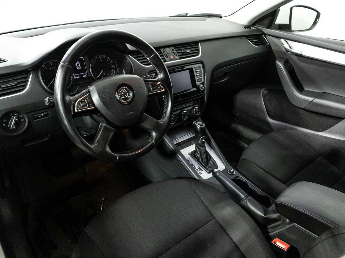 Skoda Octavia 2013 года с пробегом. Фото: #8
