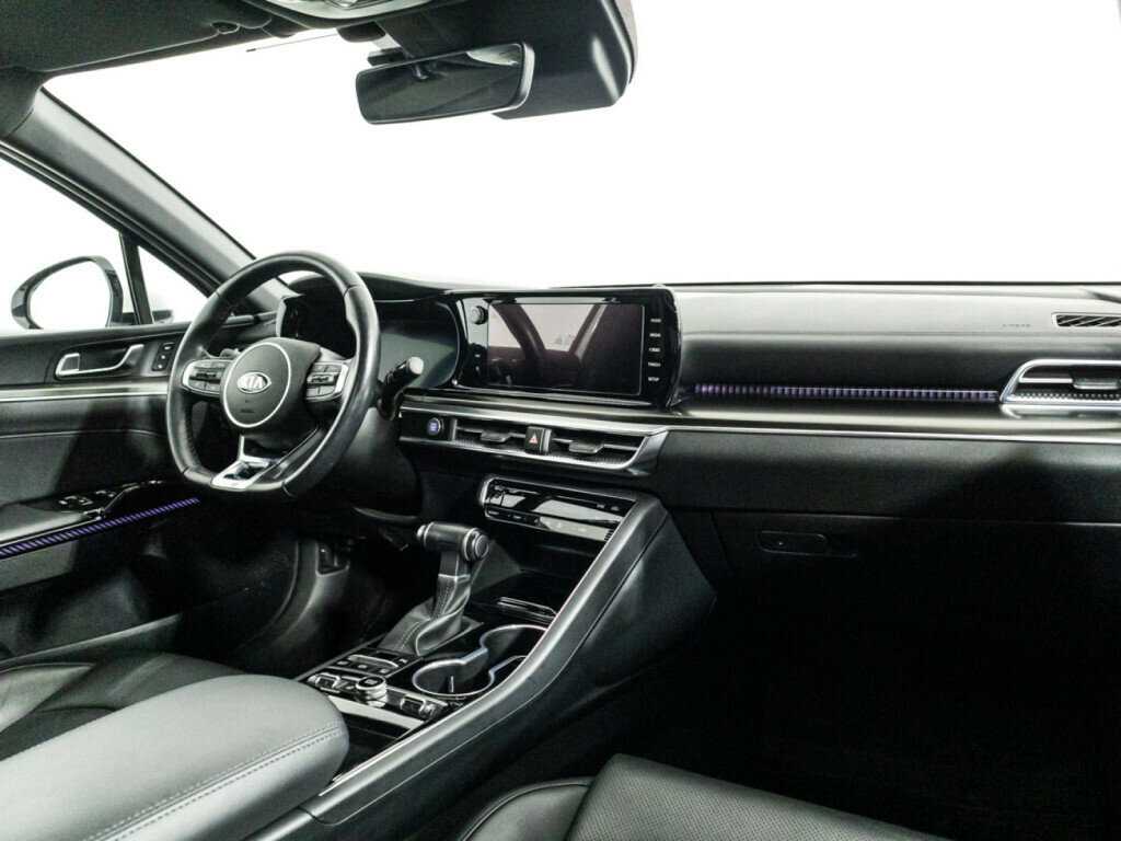 Kia K5 2021 года с пробегом. Фото: #9