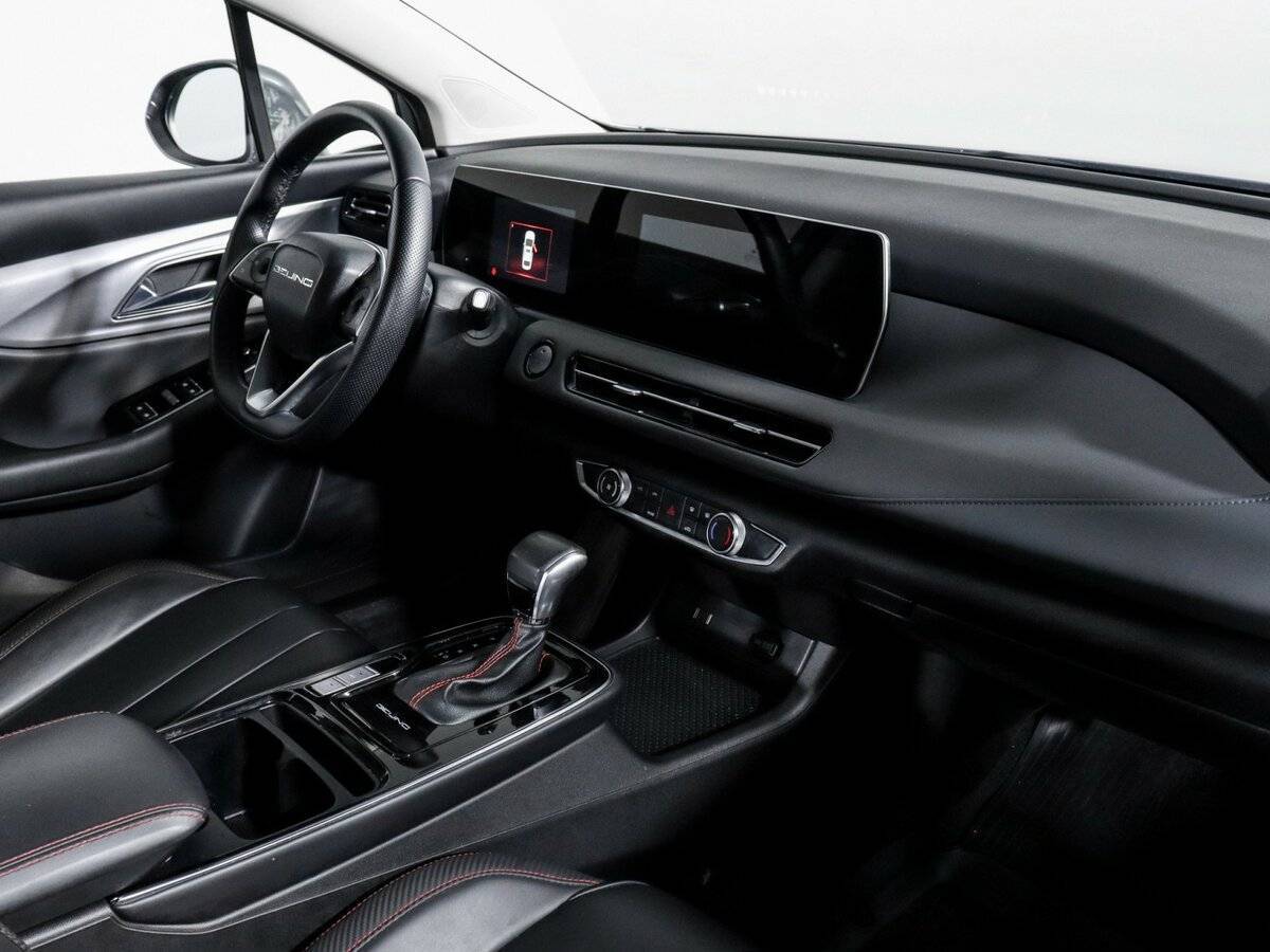 BAIC U5 Plus 2023 года с пробегом. Фото: #8