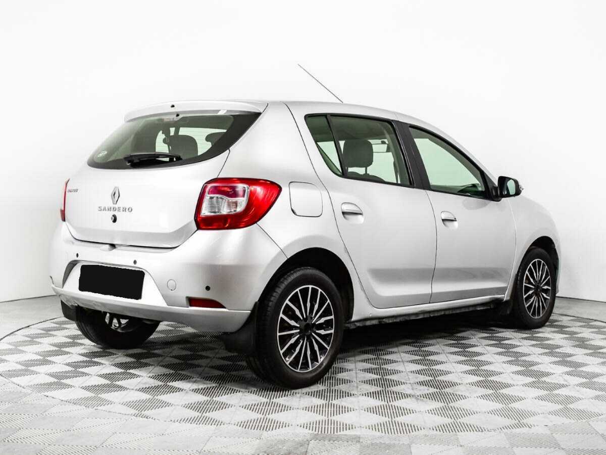 Renault Sandero 2015 года с пробегом. Фото: #4
