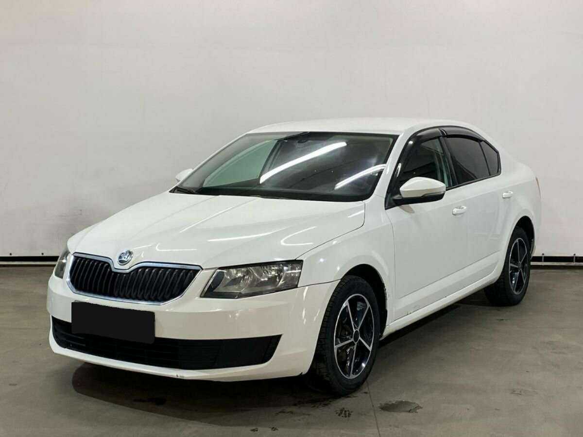 Skoda Octavia 2013 года с пробегом. Посмотреть фото