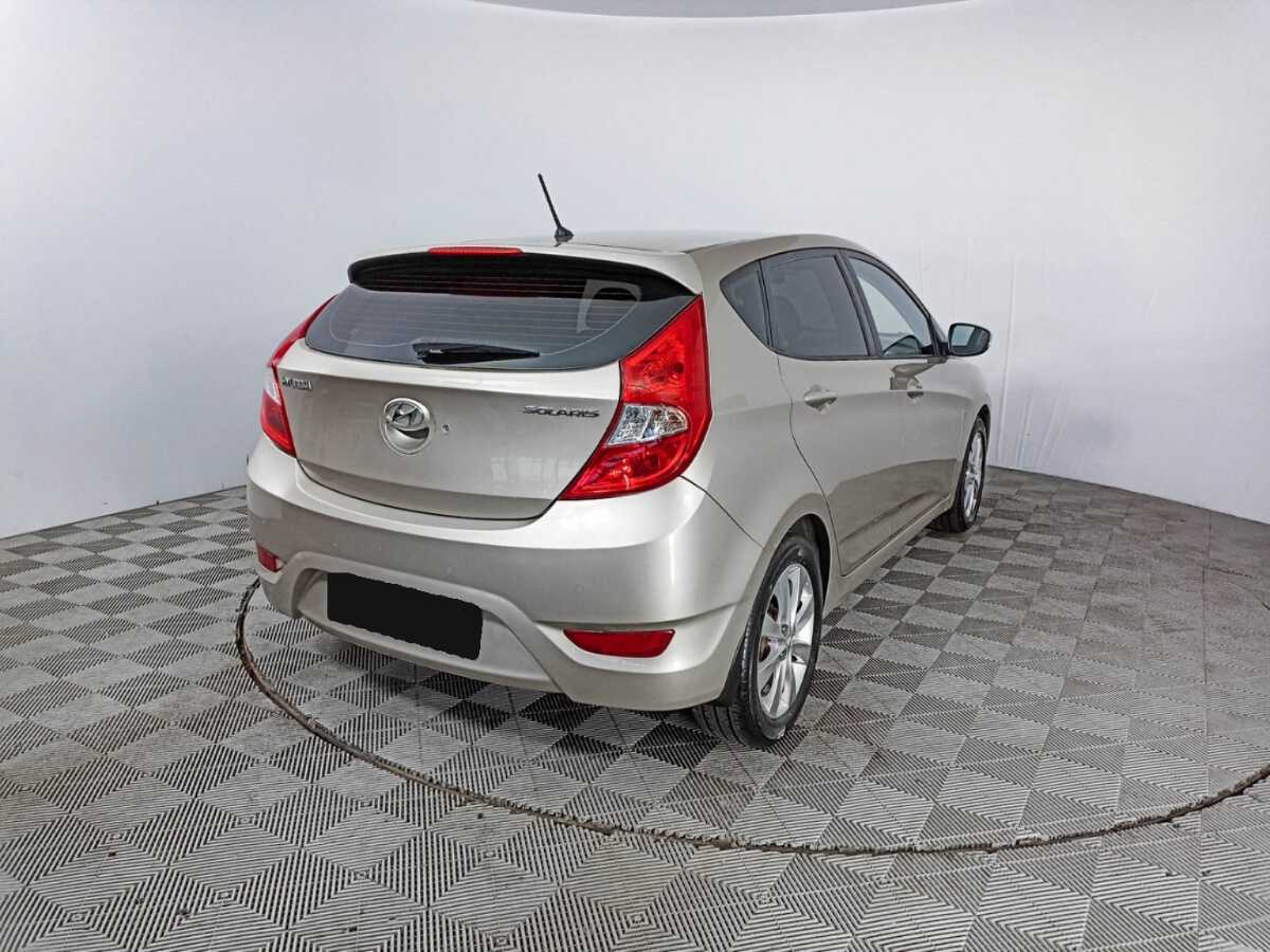 Hyundai Solaris 2012 года с пробегом. Фото: #4