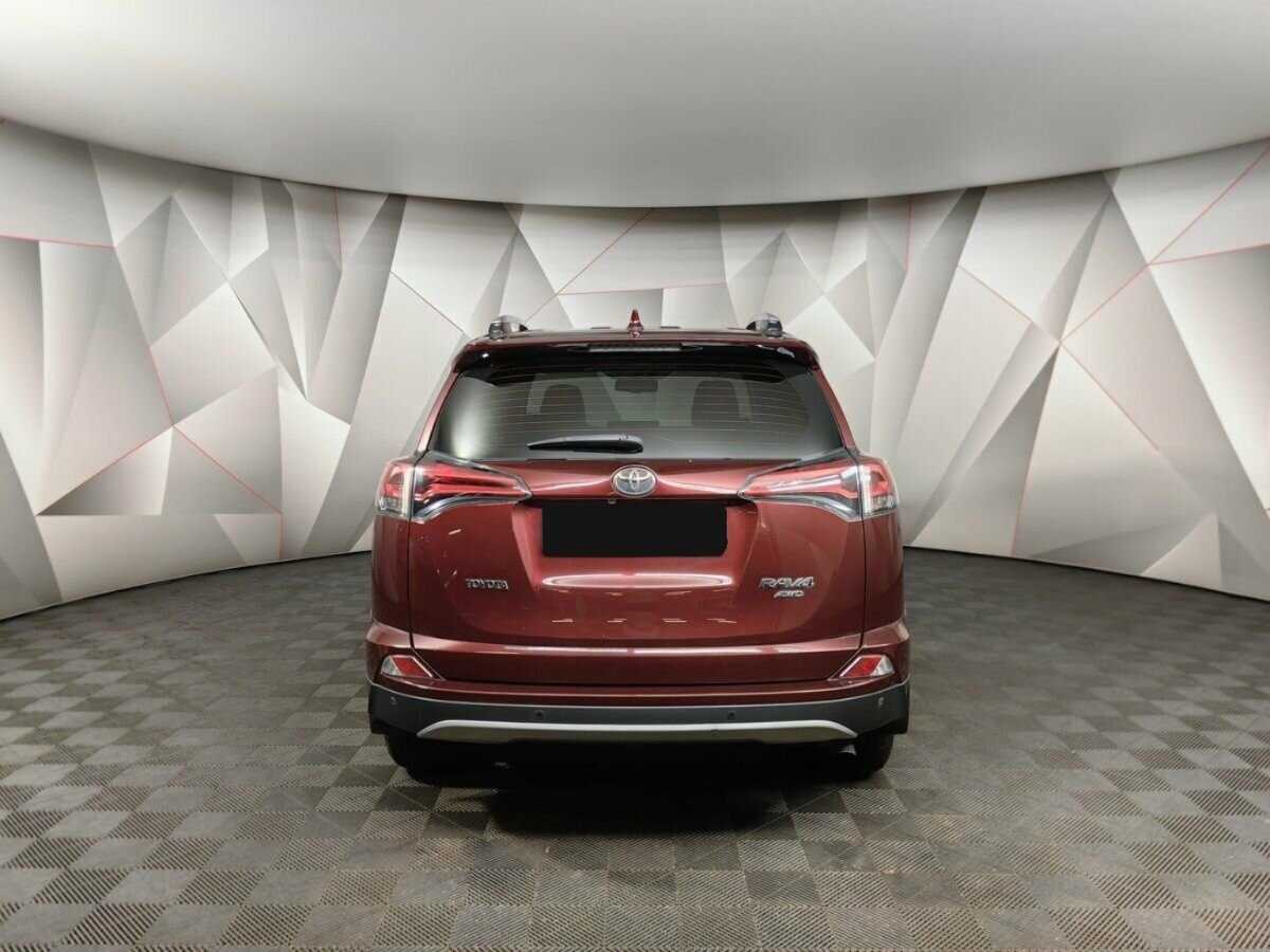 Toyota RAV4 2018 года с пробегом. Фото: #7