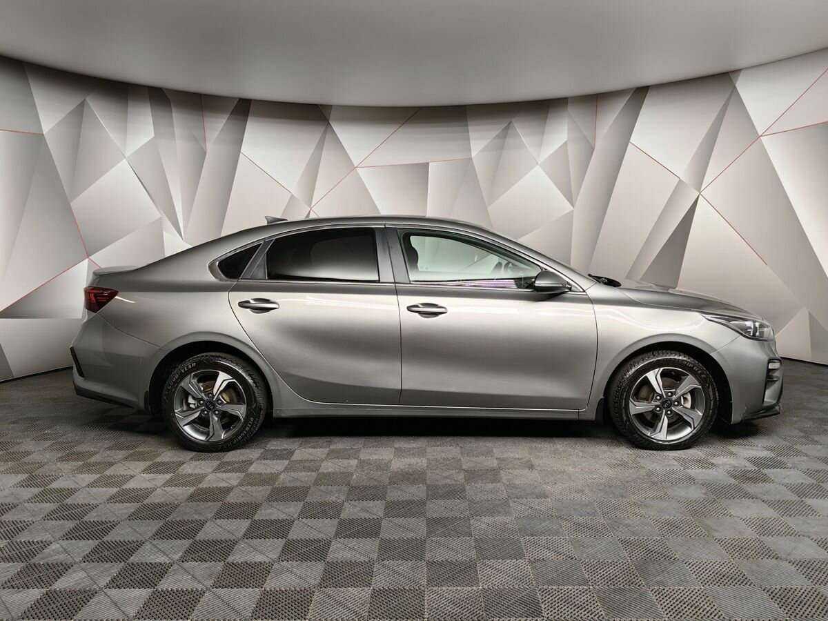 Kia Cerato 2018 года с пробегом. Фото: #4