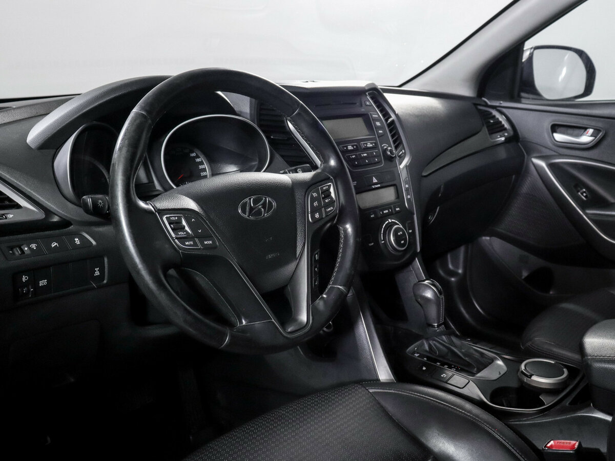 Hyundai Santa Fe 2014 года с пробегом. Фото: #13