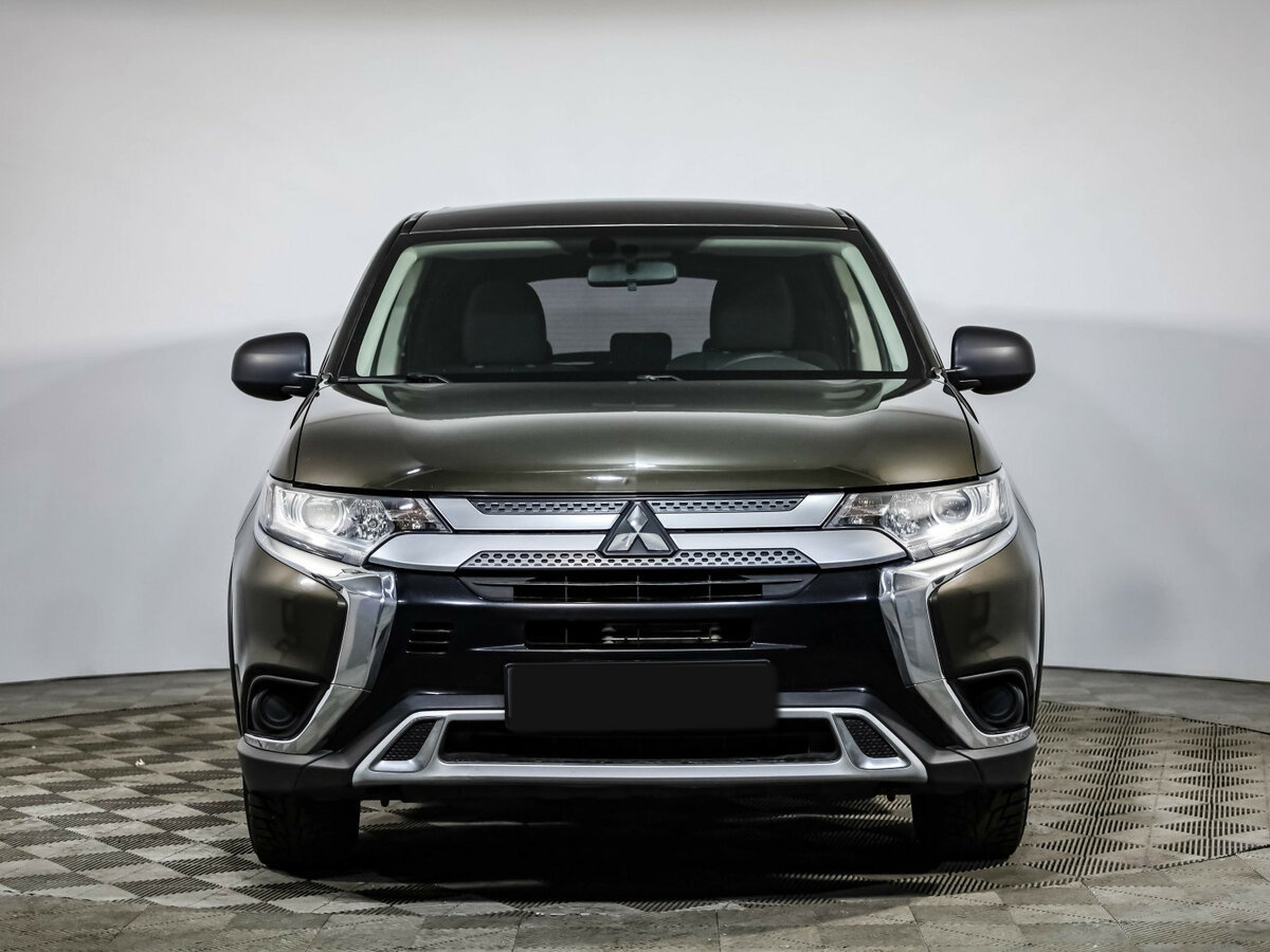 Mitsubishi Outlander 2020 года с пробегом. Фото: #1