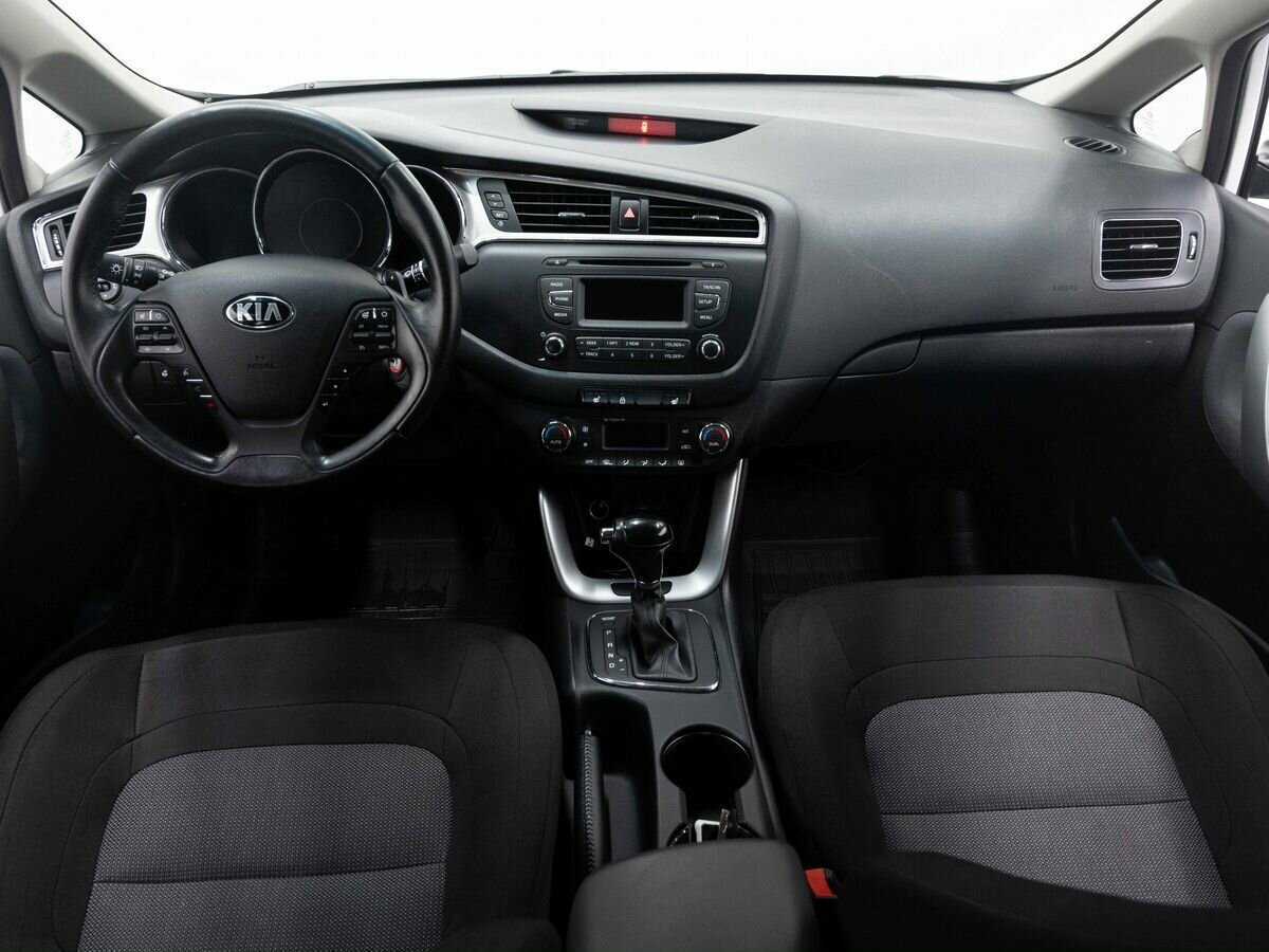 Kia Ceed 2016 года с пробегом. Фото: #14