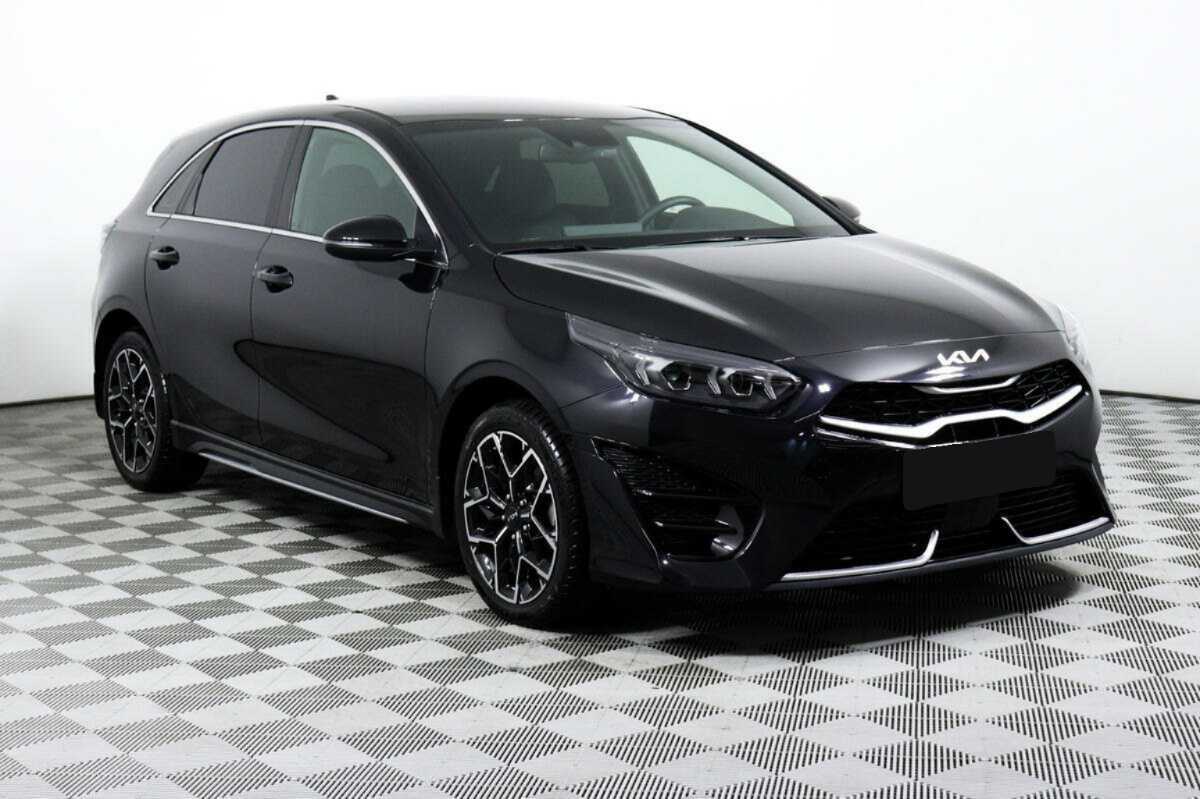 Kia Ceed 2021 года с пробегом. Фото: #2