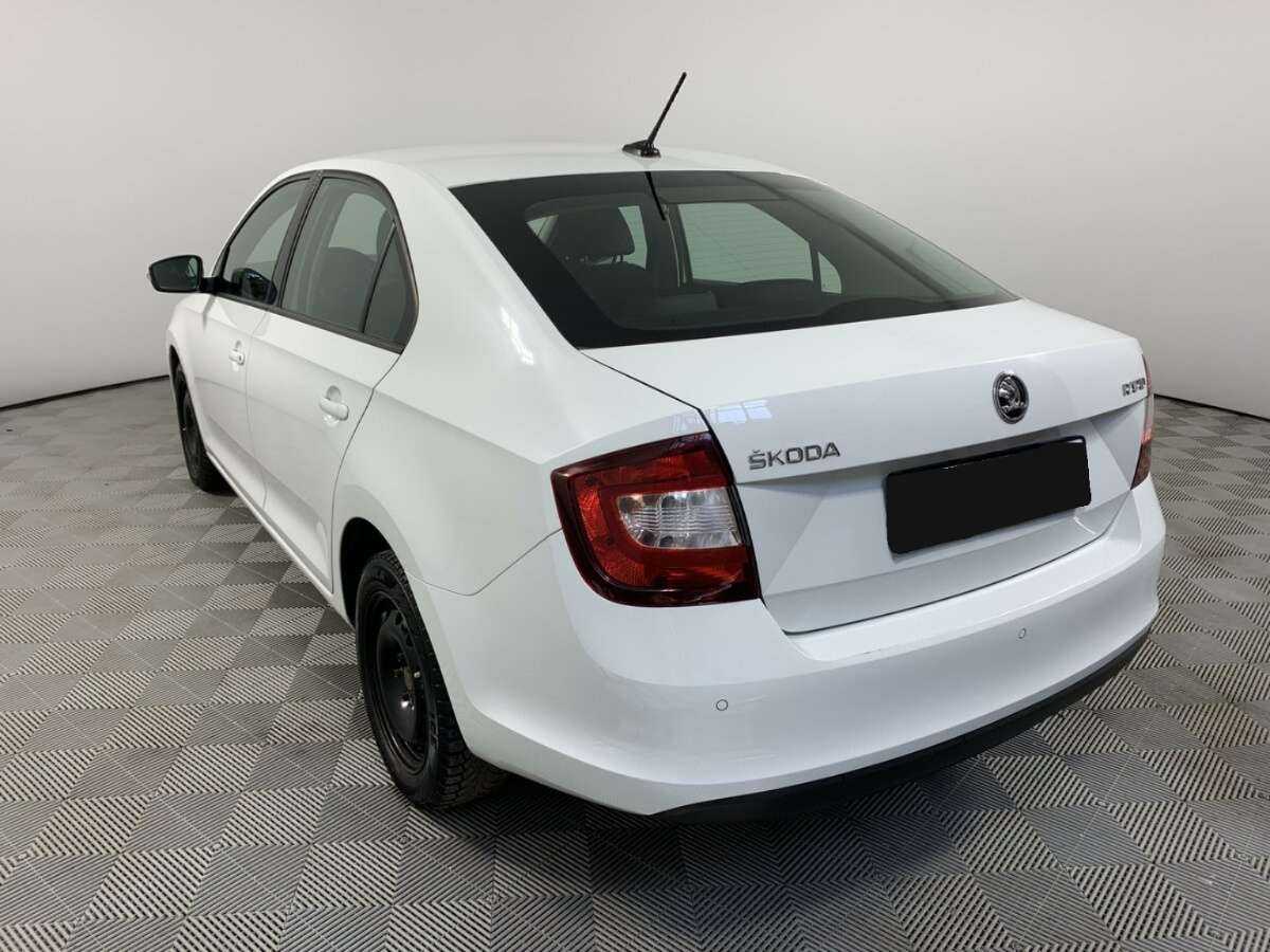 Skoda Rapid 2019 года с пробегом. Фото: #5
