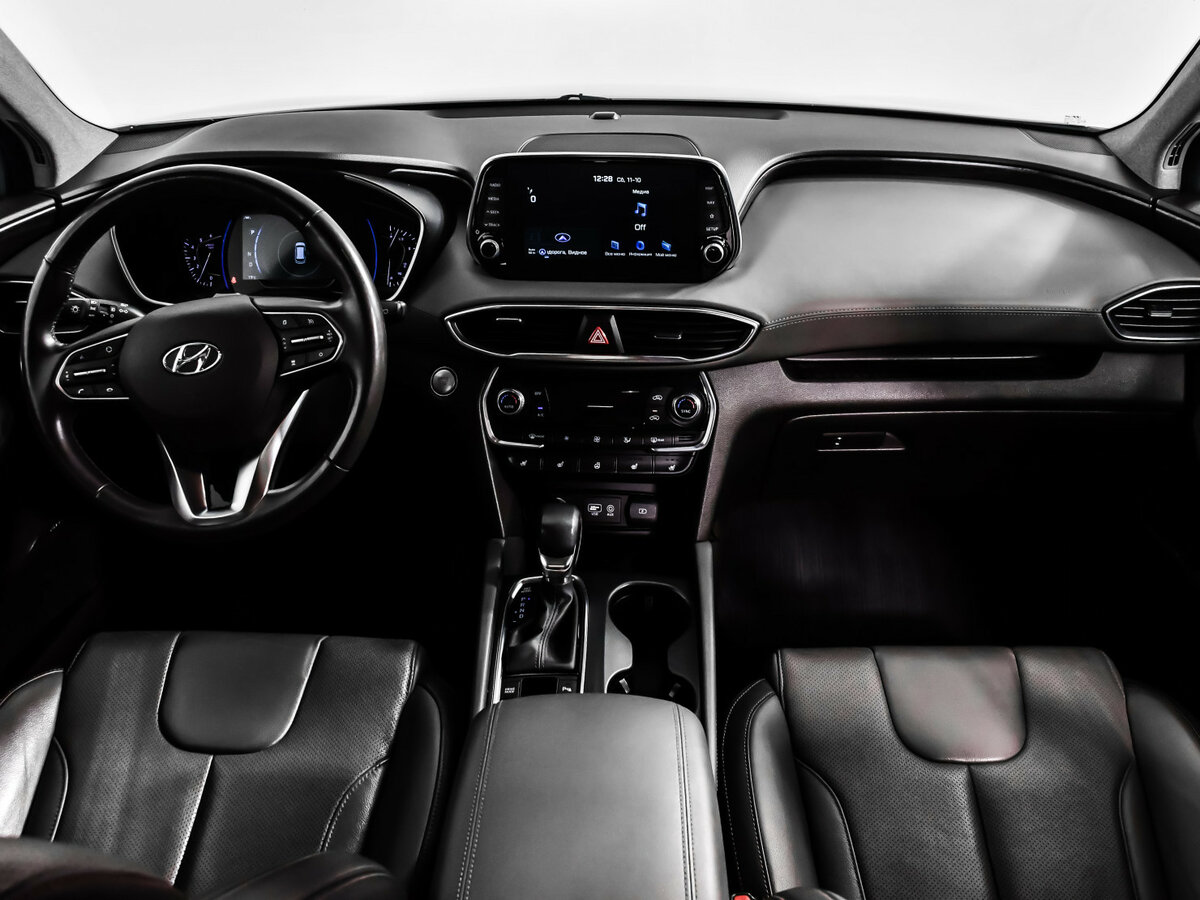 Hyundai Santa Fe 2018 года с пробегом. Фото: #10