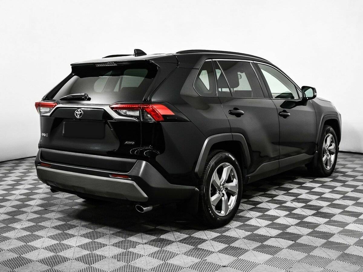 Toyota RAV4 2020 года с пробегом. Фото: #4