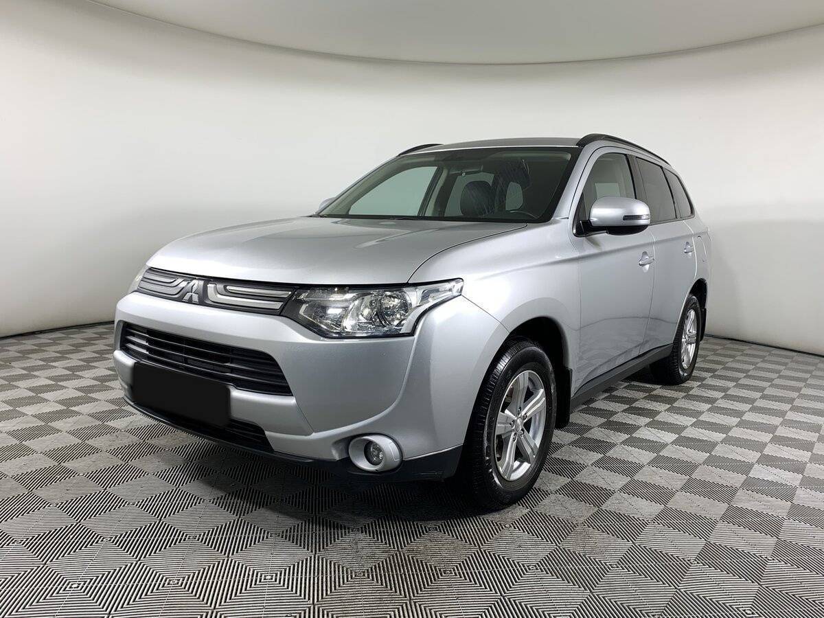 Mitsubishi Outlander 2013 года с пробегом. Фото: #0
